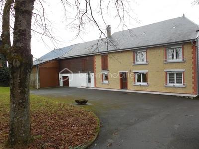 Corps de ferme - 170 m² - 7 pièces