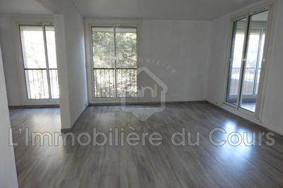 Appartement - 91 m² - 4 pièces