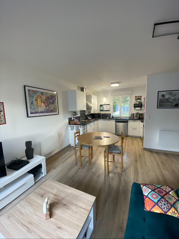 Maison - 180 m² - 7 pièces