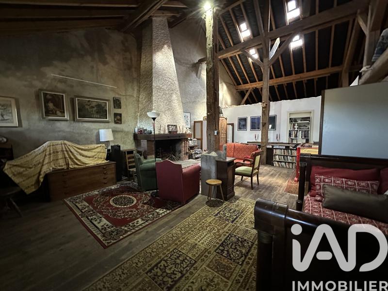 Maison - 189 m² - 8 pièces