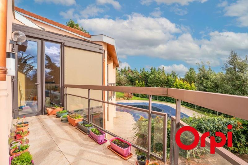 Villa - 210 m² - 5 pièces