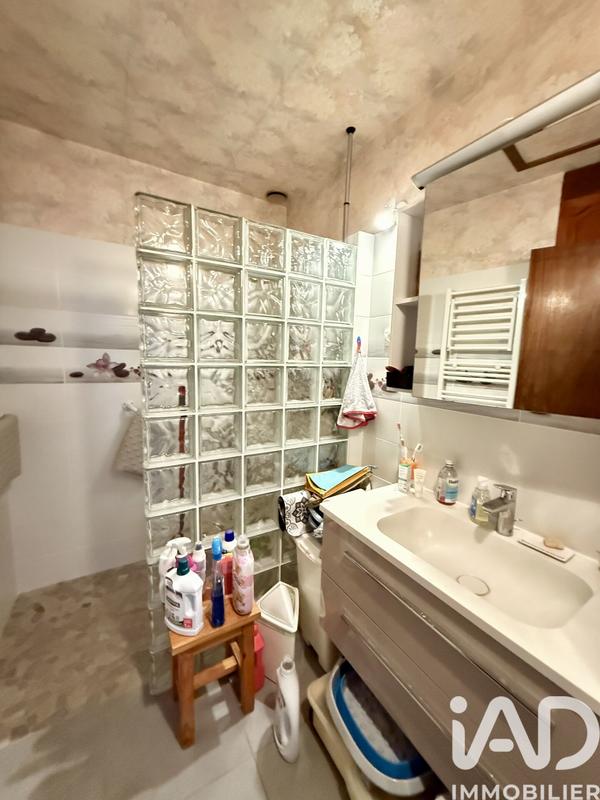 Maison - 84 m² - 3 pièces