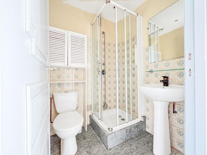 Appartement - 96 m² - 4 pièces