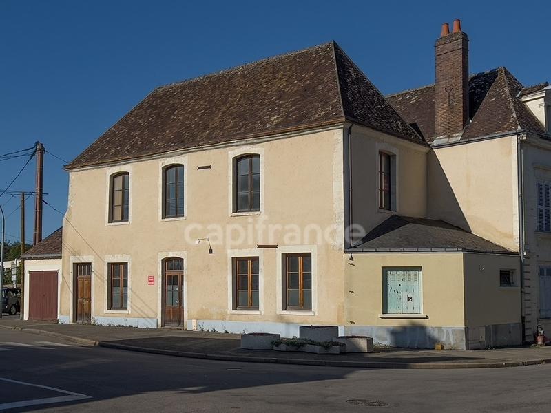 Maison - 200 m² - 4 pièces