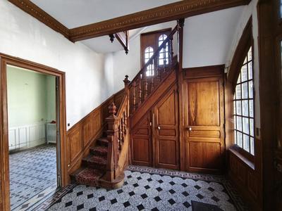 Villa - 232 m² - 9 pièces