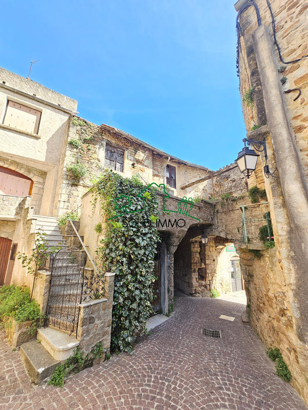 Immeuble - 410 m² - 17 pièces