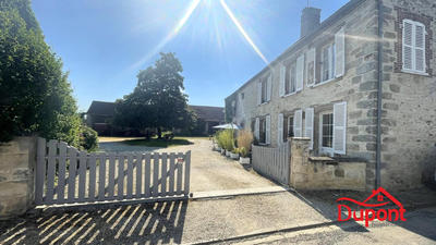 Maison - 150 m² - 7 pièces