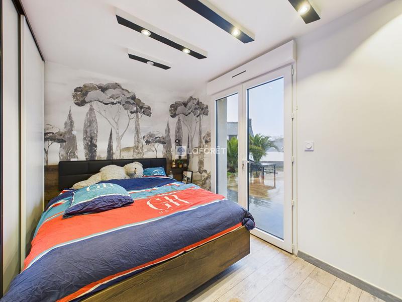 Maison - 102 m² - 6 pièces