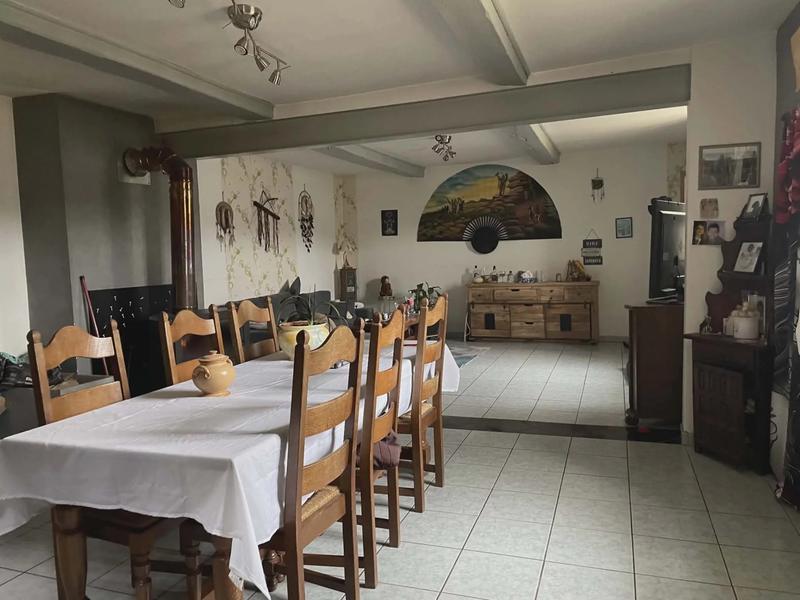 Maison de village - 190 m² - 7 pièces