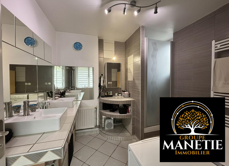 Maison - 118 m² - 5 pièces