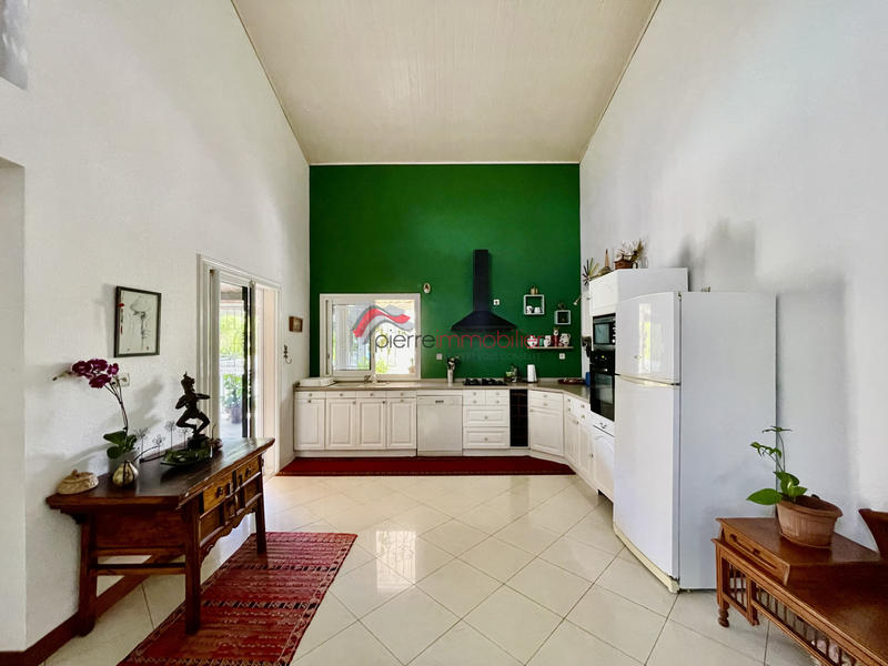 Maison - 167 m² - 6 pièces