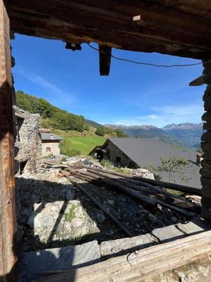 Maison - 298 m² - 6 pièces