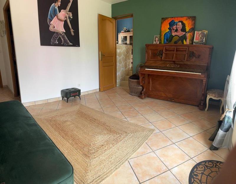 Pavillon - 95 m² - 4 pièces