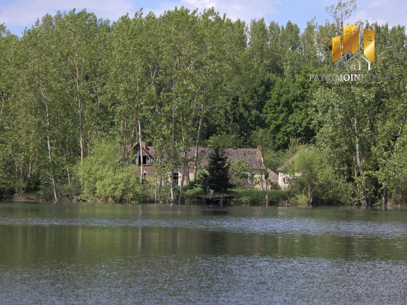 Maison - 200 m² - 5 pièces