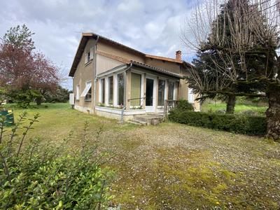 Maison - 144 m² - 6 pièces