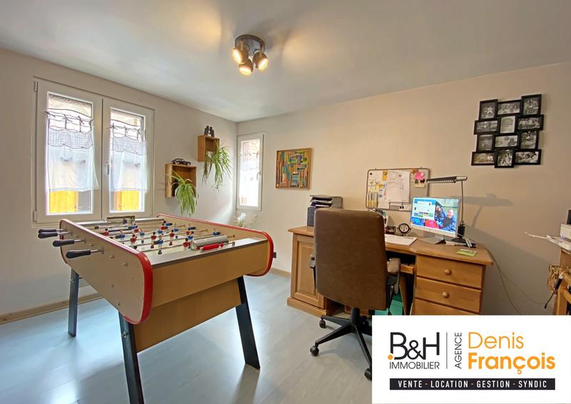 Maison ancienne - 250 m² - 8 pièces