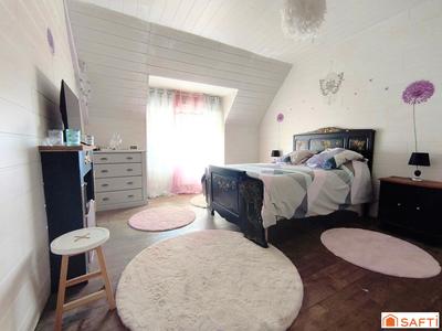 Maison - 135 m² - 7 pièces