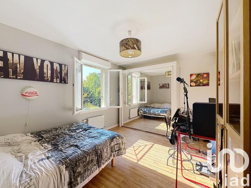 Maison - 167 m² - 8 pièces