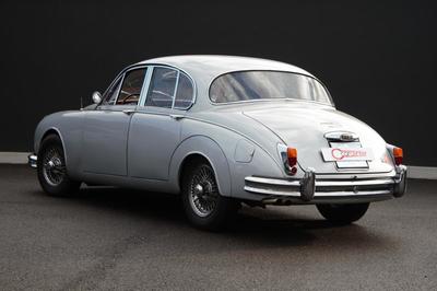 Jaguar Mk II 3.4 Overdrive Gris Argent Cuir Rouge Historique Complet