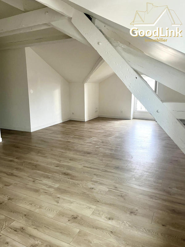 Appartement - 94 m² - 4 pièces