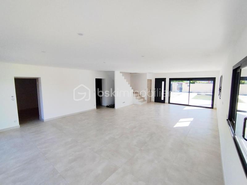 Villa - 145 m² - 6 pièces