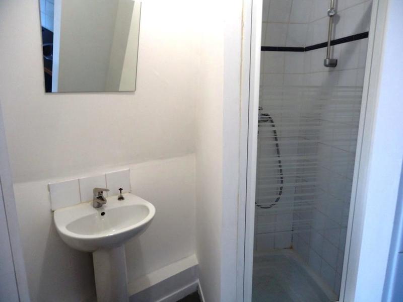 Studio - 13 m² - 1 pièce