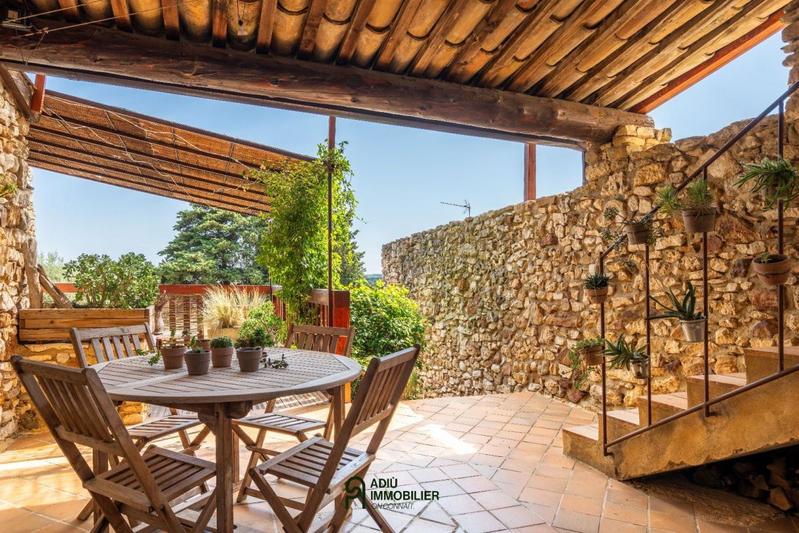 Maison de ville - 200 m² - 7 pièces