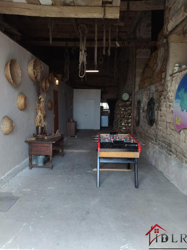 Propriété - 172 m² - 6 pièces