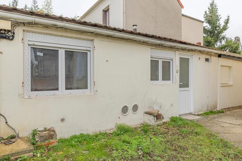 Studio - 17 m² - 1 pièce