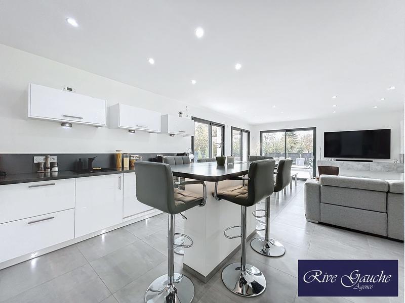 Maison - 132 m² - 5 pièces