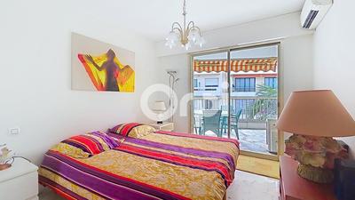 Appartement - 81 m² - 3 pièces