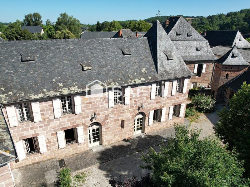 Local commercial - 800 m² - 24 pièces