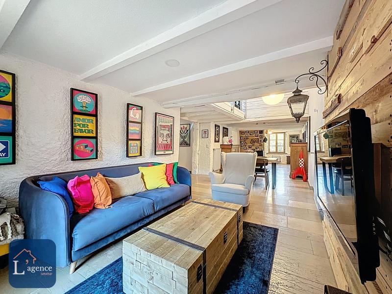 Maison - 94 m² - 3 pièces