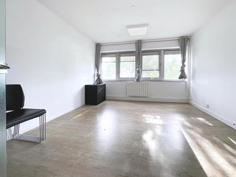 Bureau - 16 m² - 1 pièce