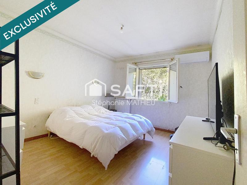 Maison - 245 m² - 8 pièces