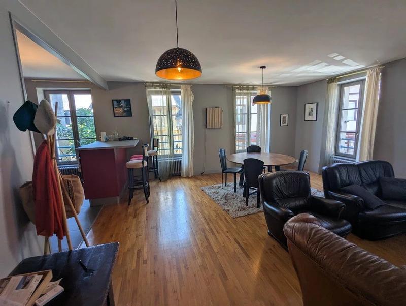 Appartement - 92 m² - 4 pièces