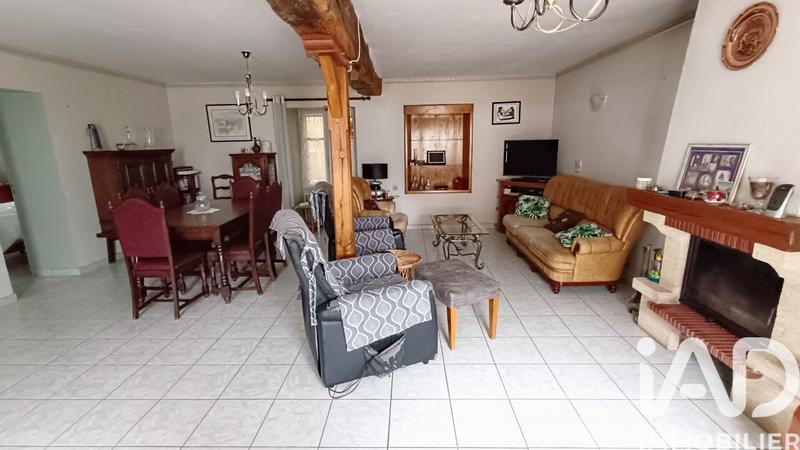 Maison - 161 m² - 8 pièces