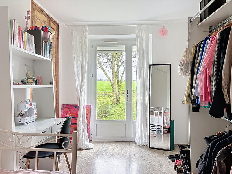 Maison - 181 m² - 5 pièces