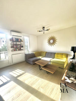 Appartement - 70 m² - 3 pièces