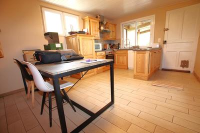 Villa - 80 m² - 4 pièces