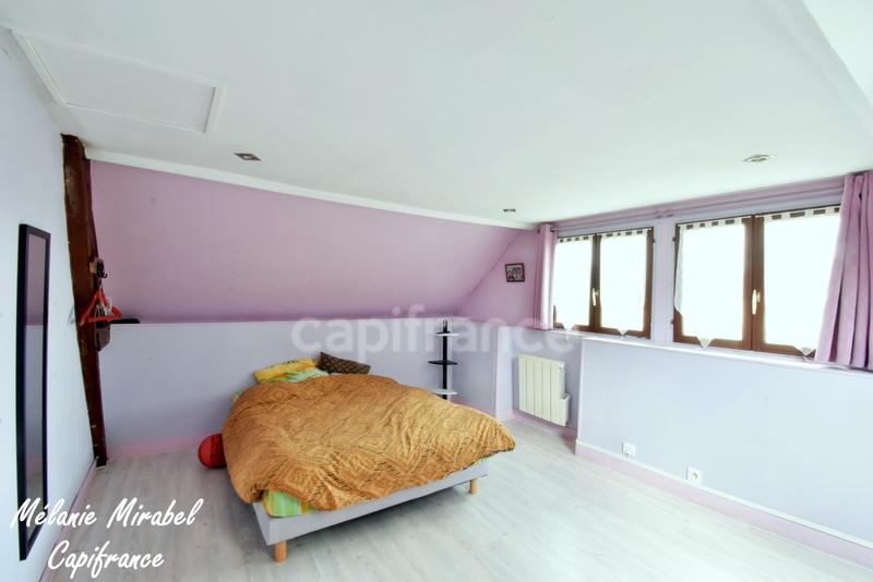 Maison - 137 m² - 6 pièces