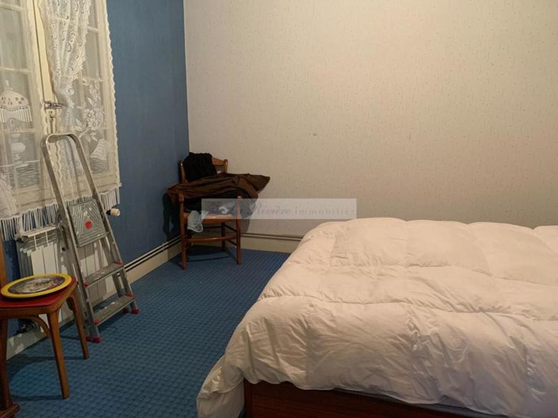 Pavillon - 135 m² - 7 pièces