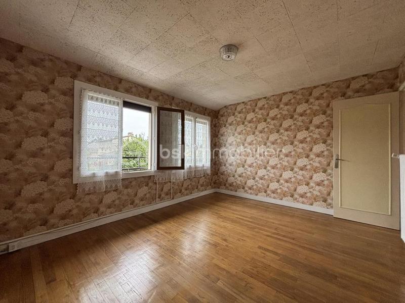 Maison - 83 m² - 4 pièces