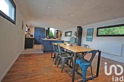 Maison - 190 m² - 7 pièces