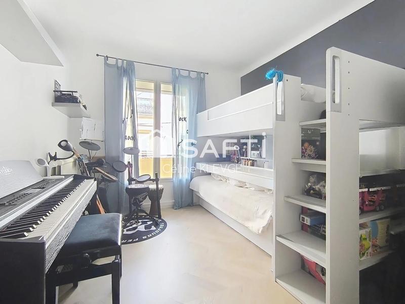 Appartement - 89 m² - 4 pièces