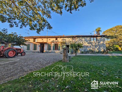 Maison ancienne - 294 m² - 10 pièces