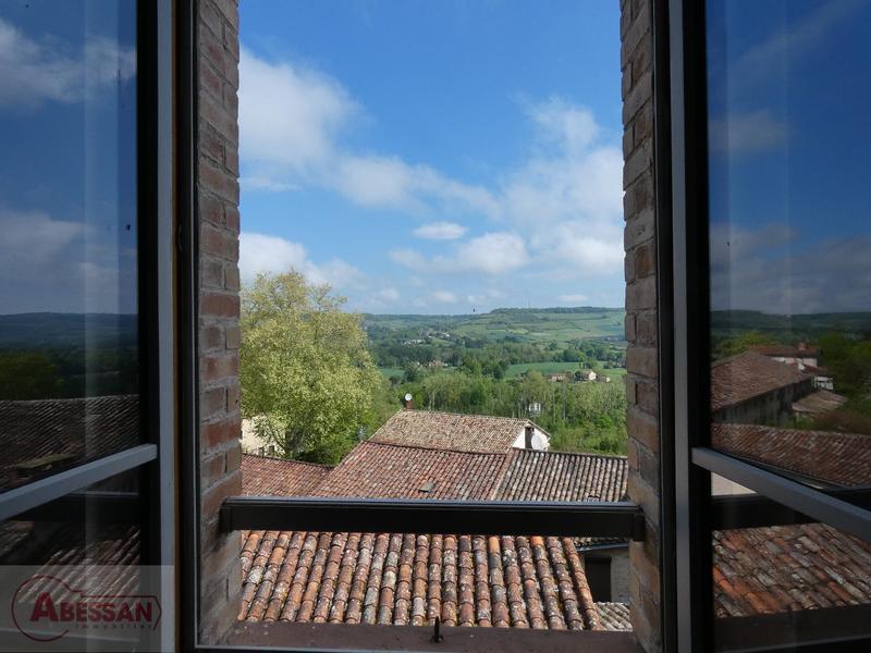 Maison de village - 167 m² - 8 pièces