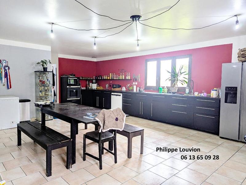 Maison - 188 m² - 8 pièces