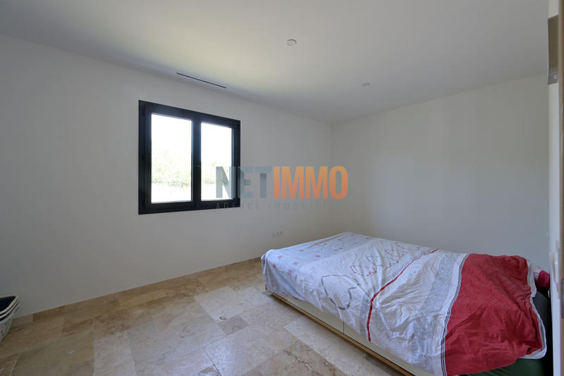 Villa - 140 m² - 4 pièces