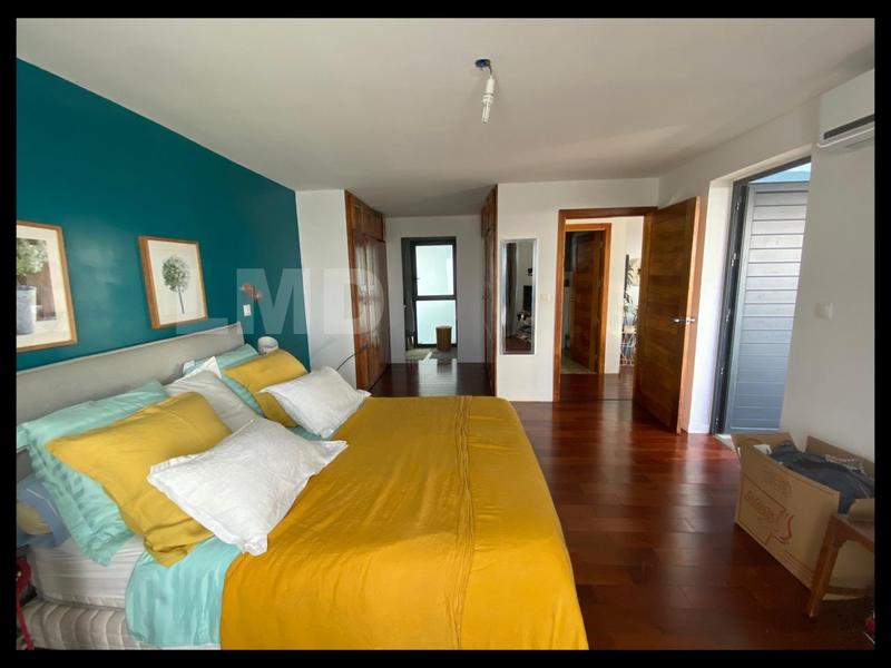 Maison - 160 m² - 4 pièces